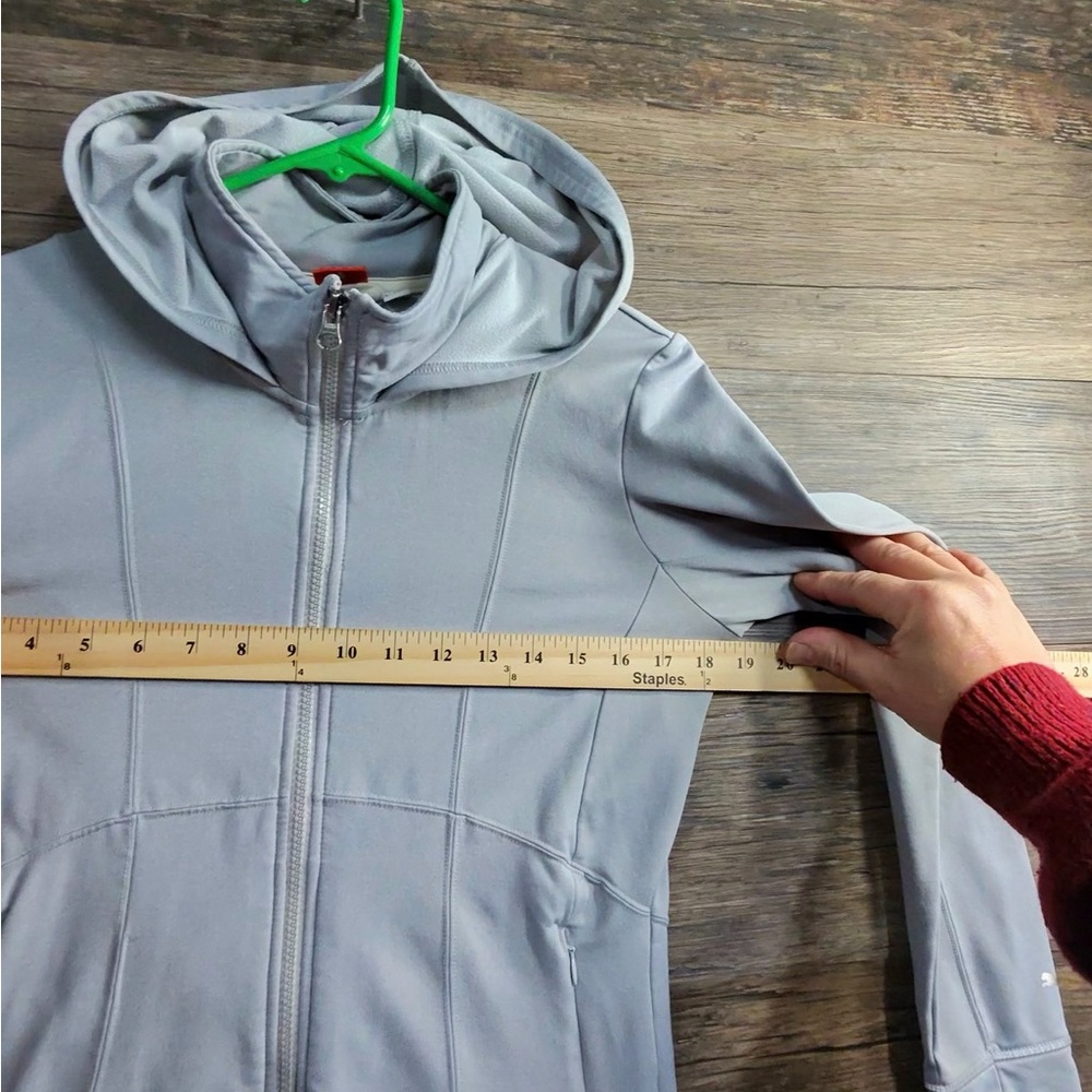 Puma Women's Light Gray Full Zip Hoodie - Picture 8 of 10